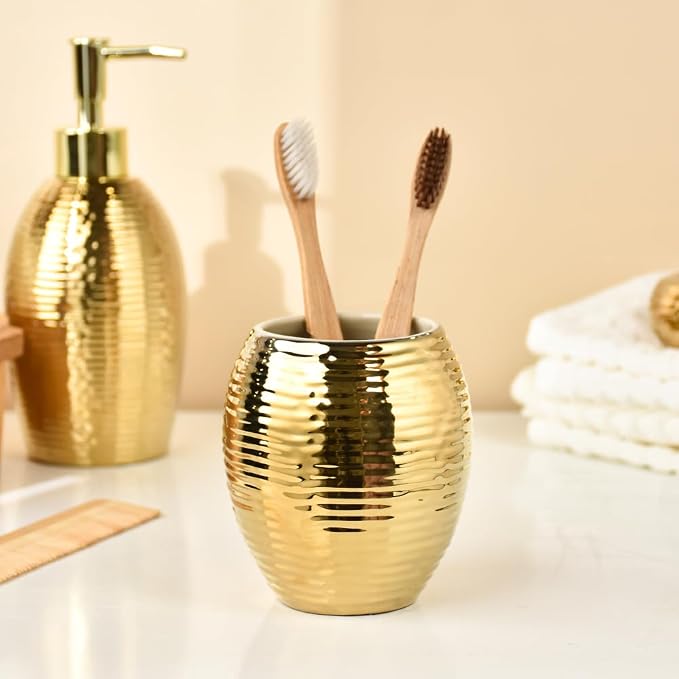 Gold Bathroom Accessory Set - Image 8