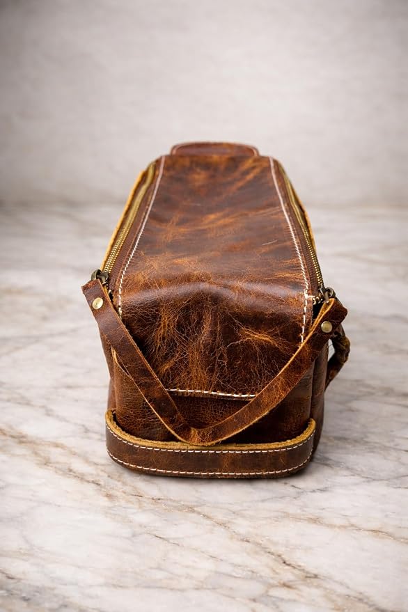DEBKIN FOCUS Premium Top Grain Buffalo Leather Toiletry Bag - Image 2