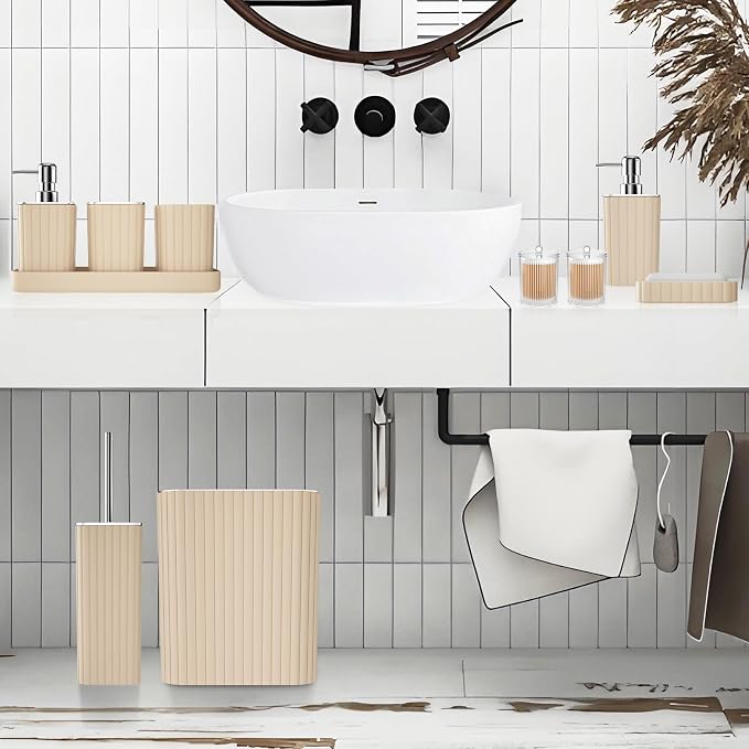 Bathroom Accessories Set - Image 2