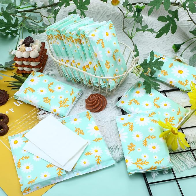 Geyee 50 Packs Tissue Travel Size Facial Paper Napkins Travel Packs Disposable - Image 4
