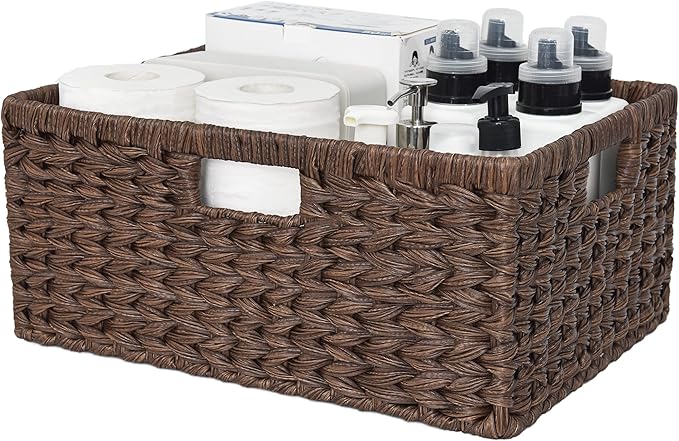 GRANNY SAYS Large Wicker Basket, Decorative Woven Basket by GRANNYSAYS