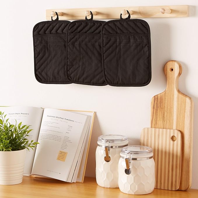 DII Heat Resistant Quilted Cotton Pot Holder Set, Designed - Image 5