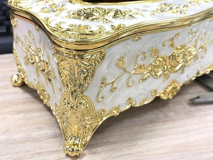 9.45"x5.43"x3.94" Luxurious Rose Tissue Box - Image 3