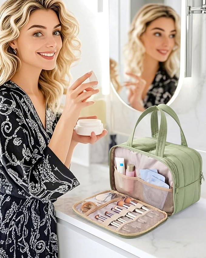 BAGSMART Travel Toiletry Bag, Puffy Large Toiletry Bag - Image 2