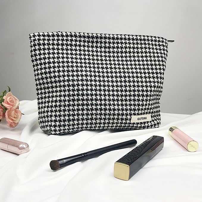GUTGNK Women's Houndstooth Travel Bag - Image 2