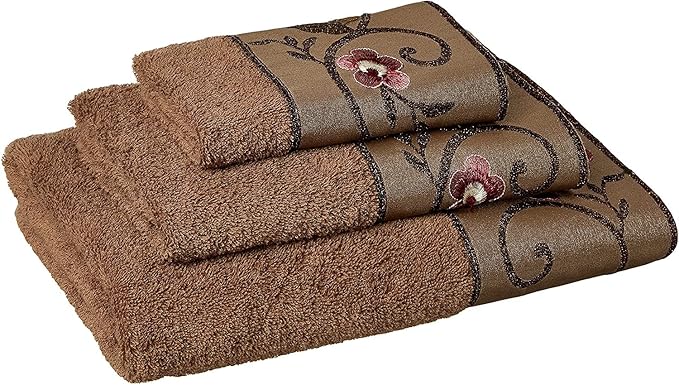 Zahari Home Larrisa Floral Bathroom Towel Set by ZahariHome