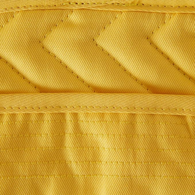 DII Heat Resistant Quilted Cotton Pot Holder Set, Designed - Image 3