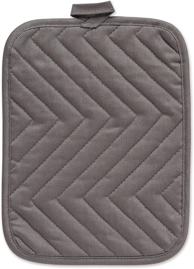 DII Heat Resistant Quilted Cotton Pot Holder Set, Designed - Image 3