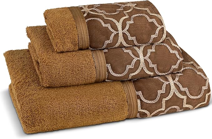 Zahari Home Spindle Modern Bathroom Towel Set by ZahariHome